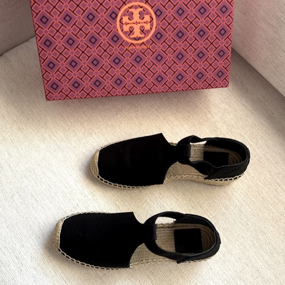 Tory Burch Perfect Black Espadrille Sandals. Size 8. New With All Packaging. - Picture 5 of 13